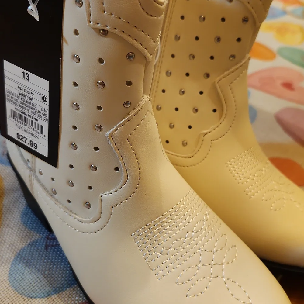 Art Class Girl's White Studded Cowboy Boots Size 13